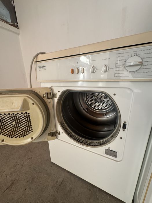 Сушилня за дрехи Miele