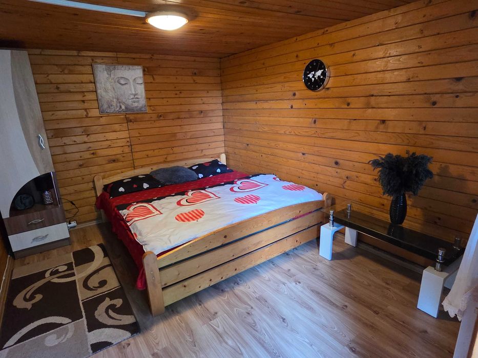 Cazare cabana cu ciubãr inclus in pret pt 2 sau m-ai multe nopți!