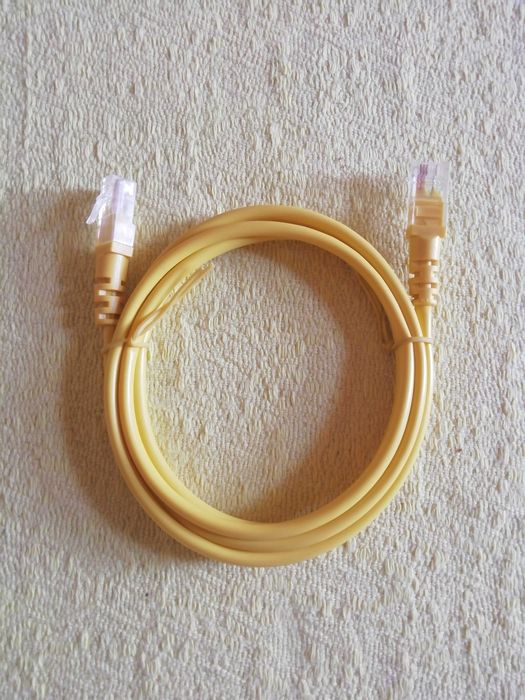 LAN Кабел UTP PATCH, с конектори RJ45, 2 м - само по телефон!