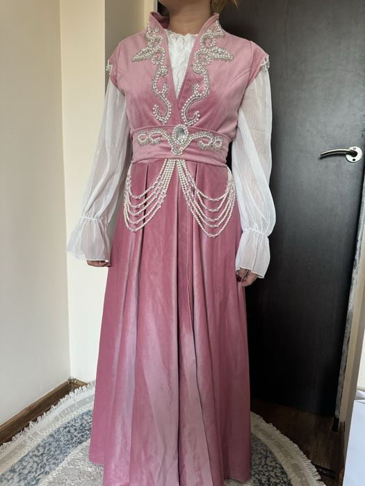 продам платье на Узату