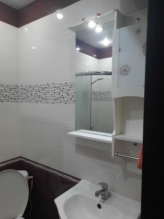 Дава се под наем Тристаен апартамент в Пловдив, Южен - 70 кв.м за 459 € - Снимка #4