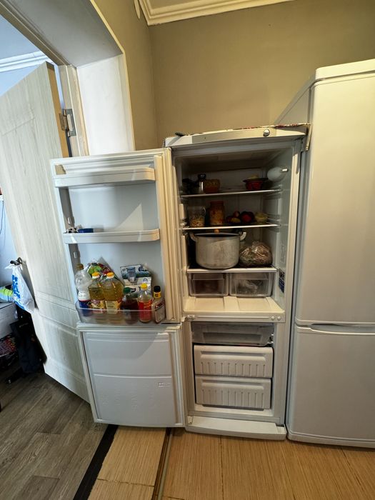 Срочно продам Холодильник