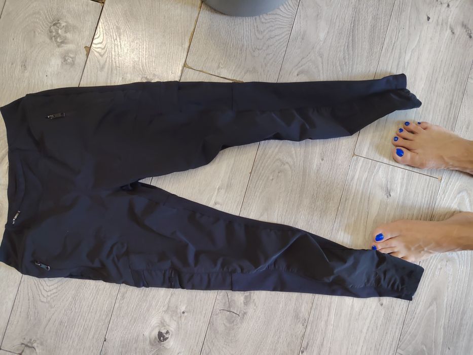 Pantaloni dama Decathlon