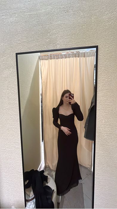 Женское платье вечернее