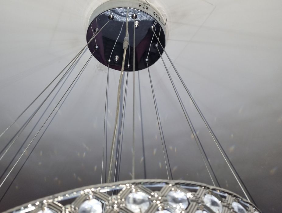 Полилей-диаметър 43 см.