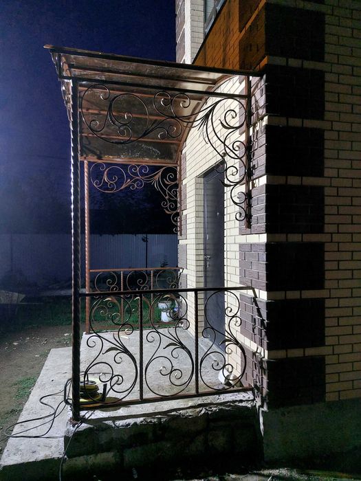 Входная группа из металла