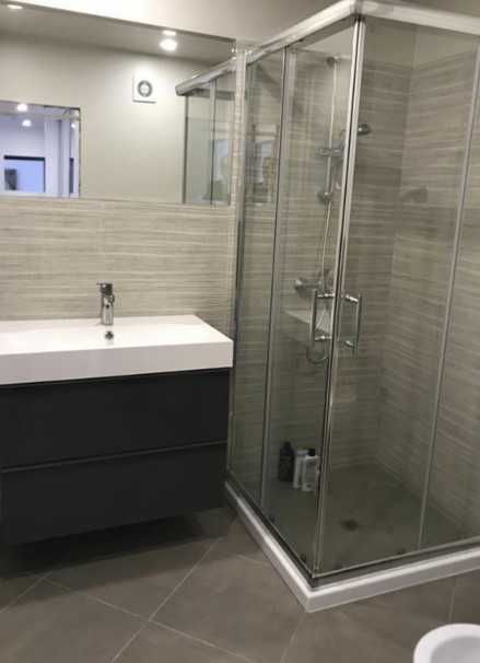 Продава се Тристаен апартамент в София, Изгрев - 111 кв.м за 919 €/кв.м - Снимка #2