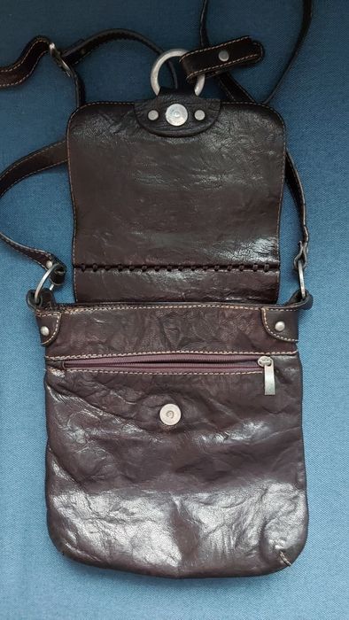 Дамска чанта от естествена кожа