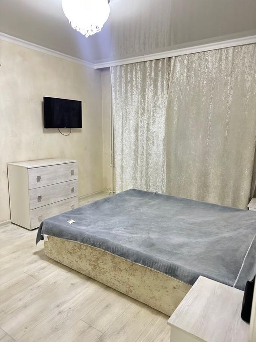 Продам 4х комнатную квартиру