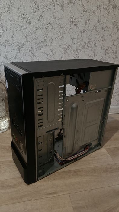 Корпус для компьютера