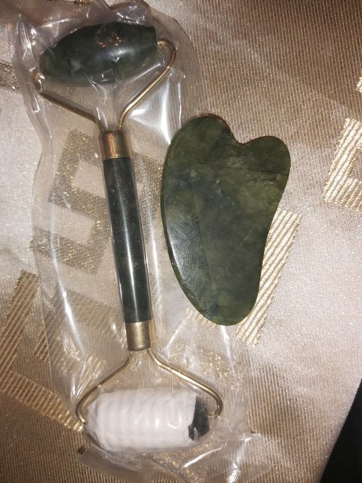 Гуа ша камък и масажор