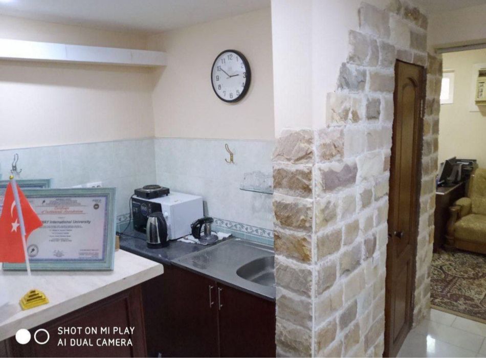 Офис в центре 2Комнаты Новомосковская с частичной мебелью