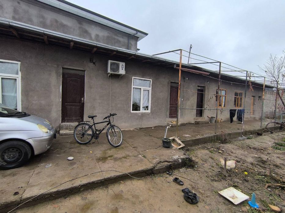 Участок 8.5 соток. Нархи келишилади. Сотихи 31.000дан.