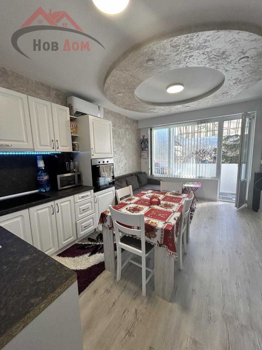 Продава се Тристаен апартамент в Велико Търново, Чолаковци - 72 кв.м за 786 €/кв.м - Снимка #1