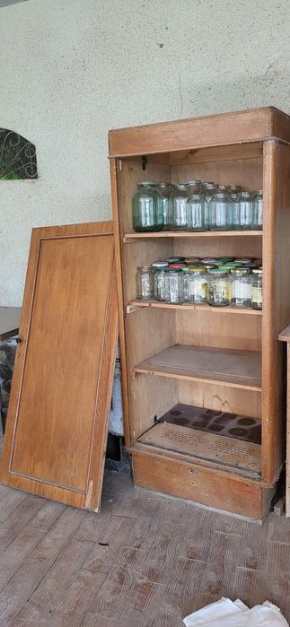 Отдам даром мебель