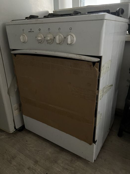 Продам холодильник и газ