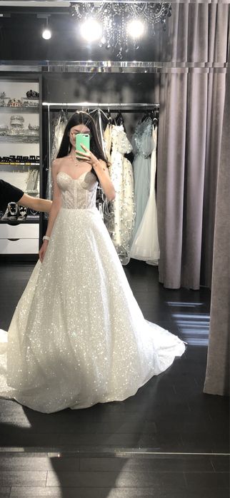 Платье на выпускной/ свадебное платье