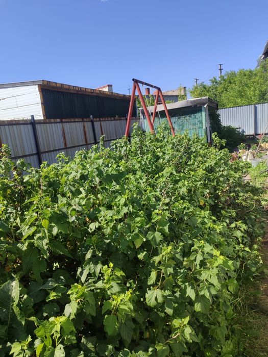 Продам дом 4 комн. район институт