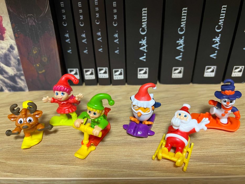 Kinder Surprise Christmas 2025