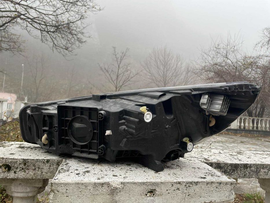 Фар Ford Focus LED 2022