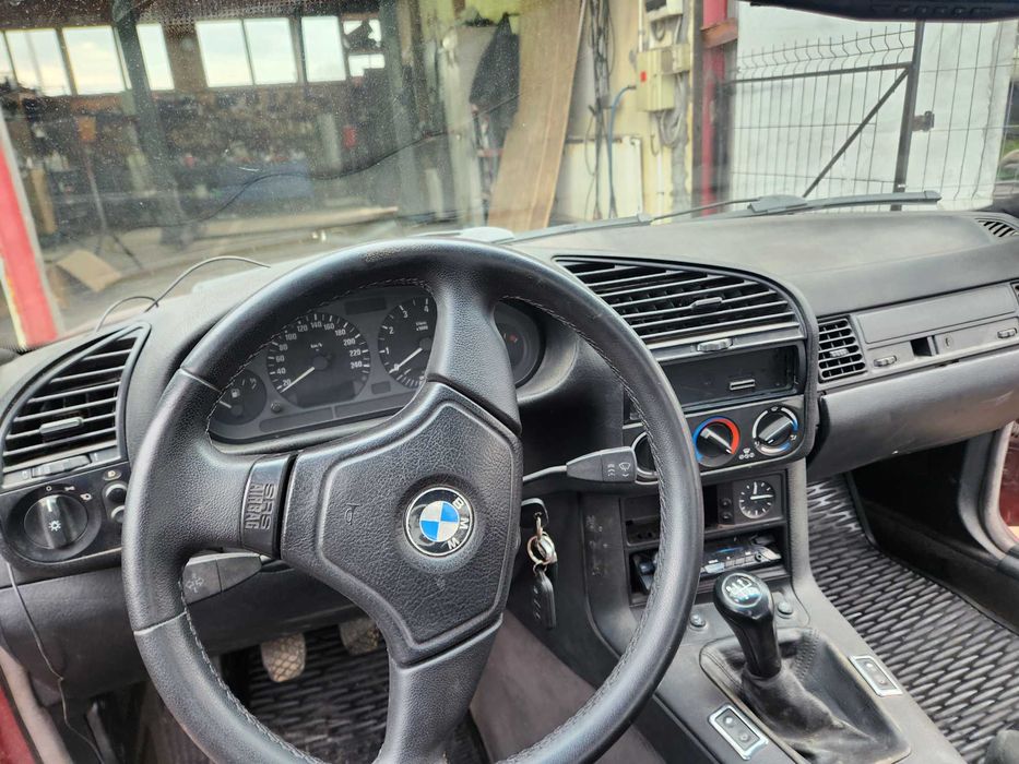 Vand BMW E36 318is 1994 original 140cp 4600e