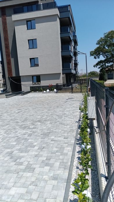 Поддръжка на зелени площи