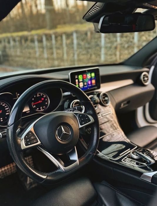 Mercedes Benz C300
