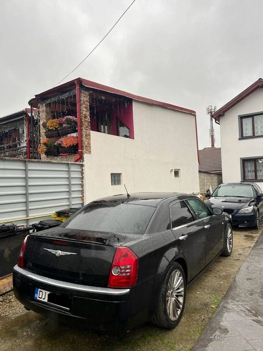 Schimb cu x 6 pe dreapta crayserel 300c cu volan pe dreapta înmatricul