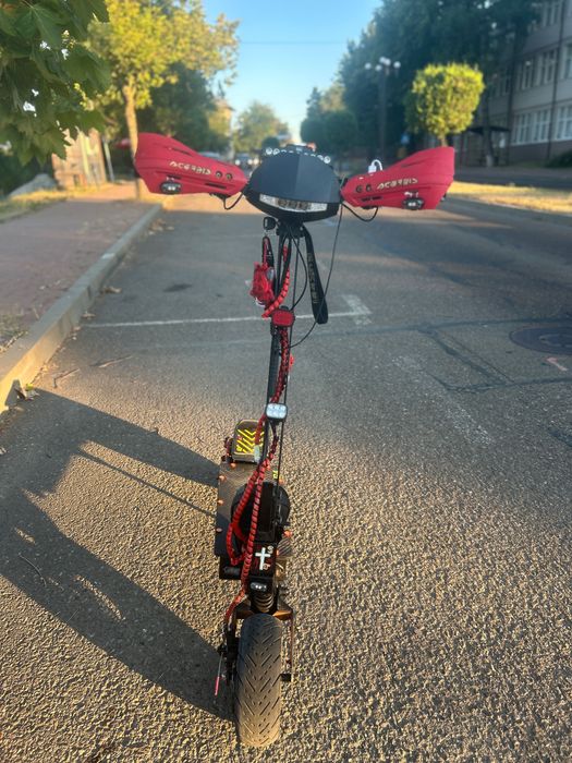 Trotineta electrică Kukirin g4 costum