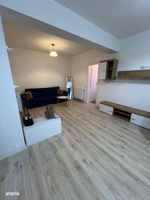Apartament bloc nou Craiovita Carrefour Promenada 6/9 50 mp mobilat