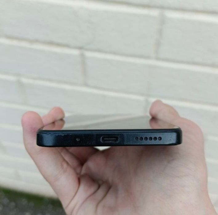 Redmi note 12R 5g sotiladi