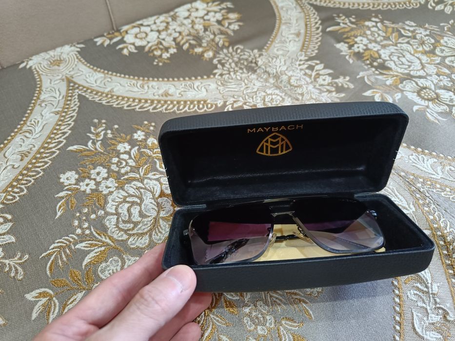 Очки майбах продам