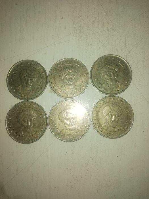 Продам монеты 20тг-1993г.