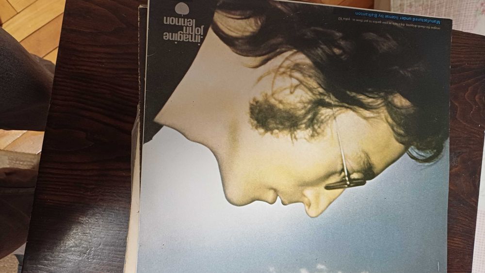 Грамофонни плочи на Бийтълс и др.