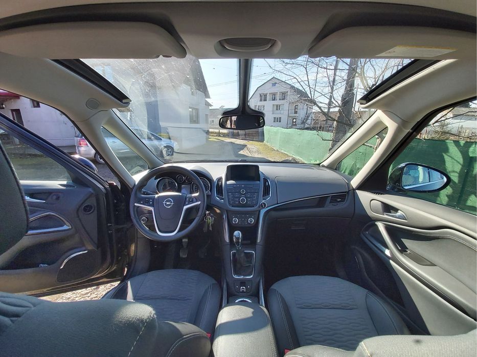 Opel Zafira tourer