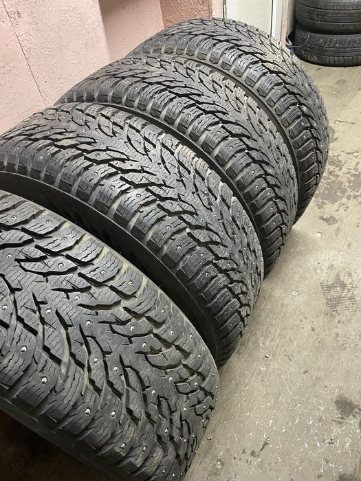 Продам резину 265/60-18