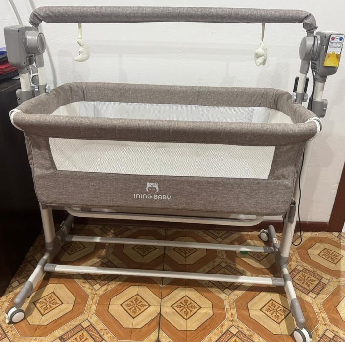 Детская кроватка, качалка