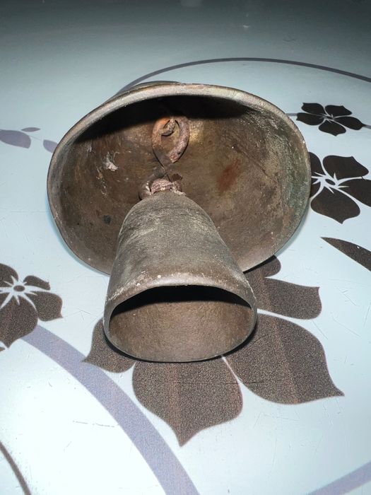 Хлопки,чанове, звънци