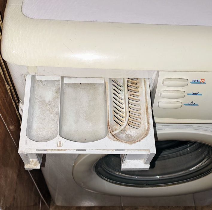 Стиральная машина Candy CBE825T