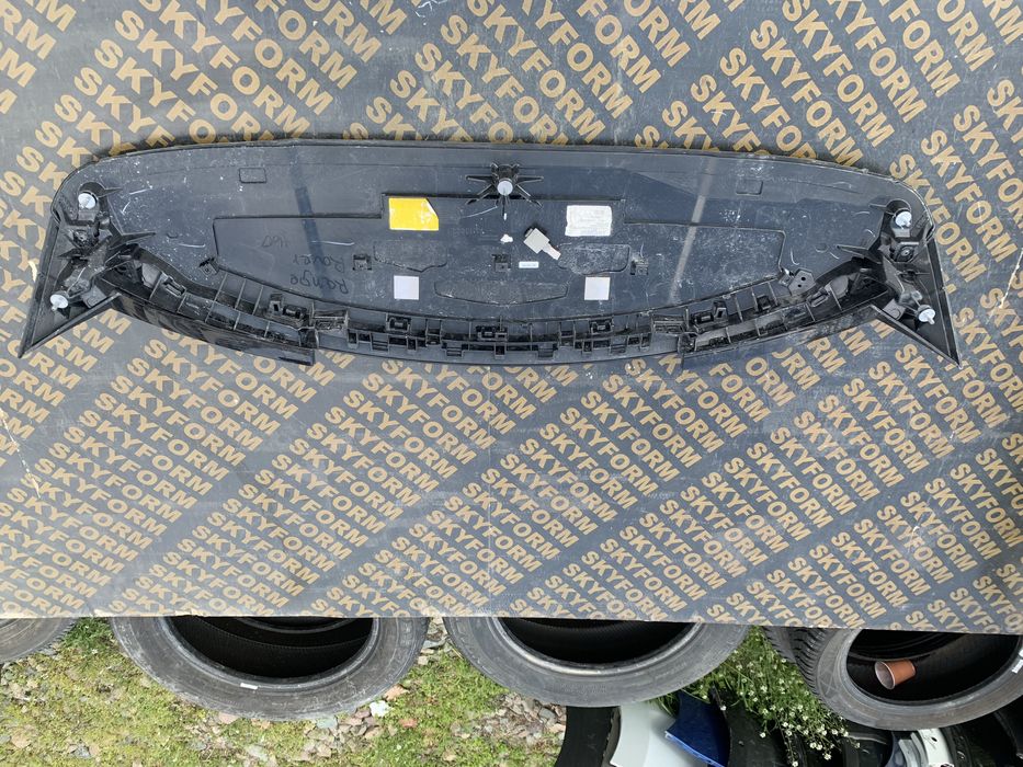 Спойлер Капак Range Rover Evoque L460