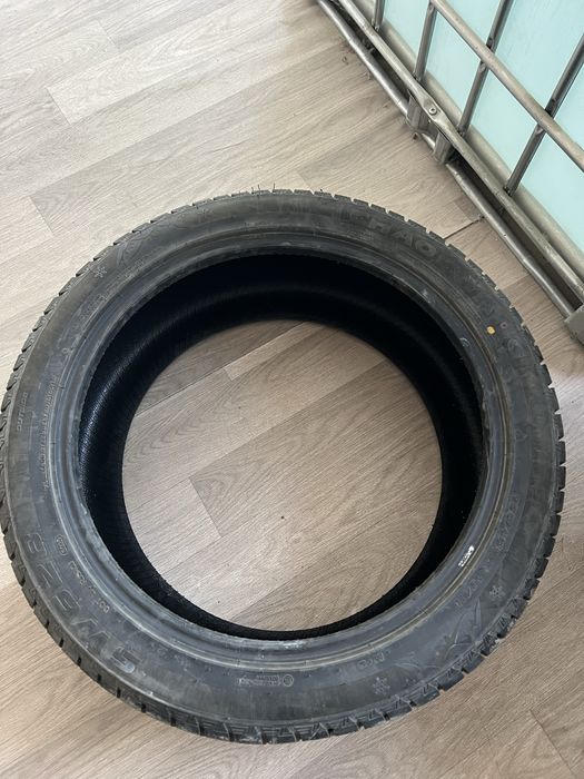 Продам зимние шины