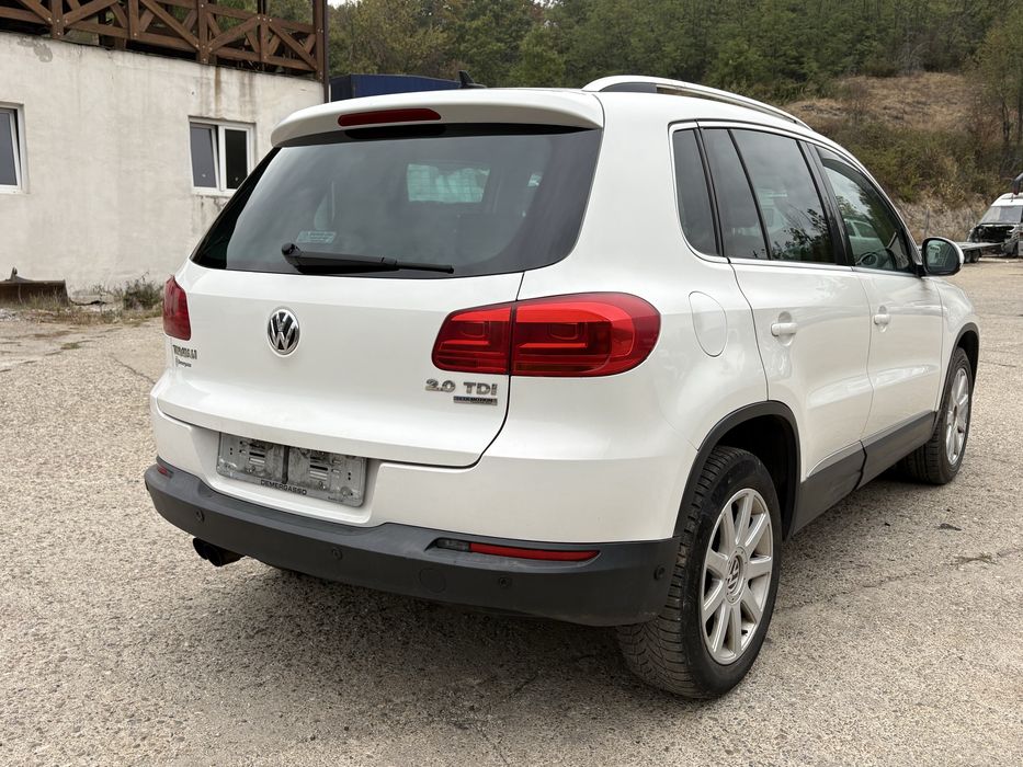 Vand Volkswagen Tiguan , an 2012 , motor 2.0 TDI ,140 cp , tractiune fata , cutie manuala