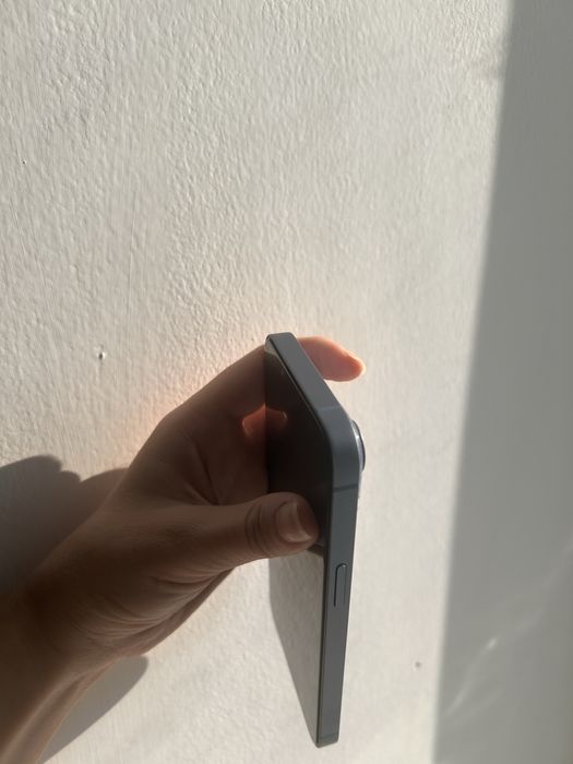 Продам Iphone 14 128 гб