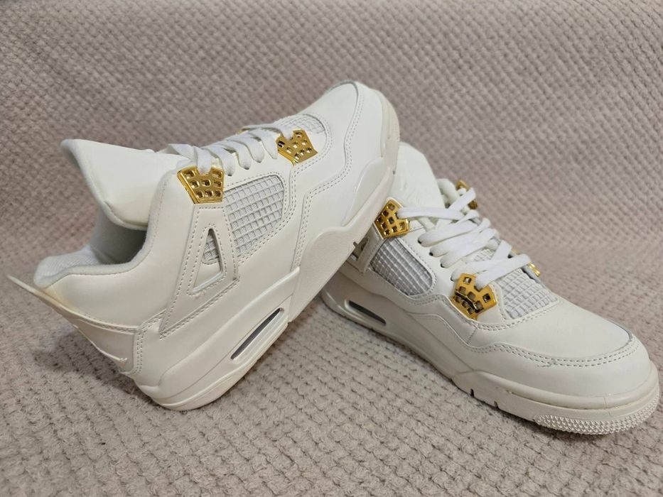 Jordan 4 nr 41 preț 300 lei
