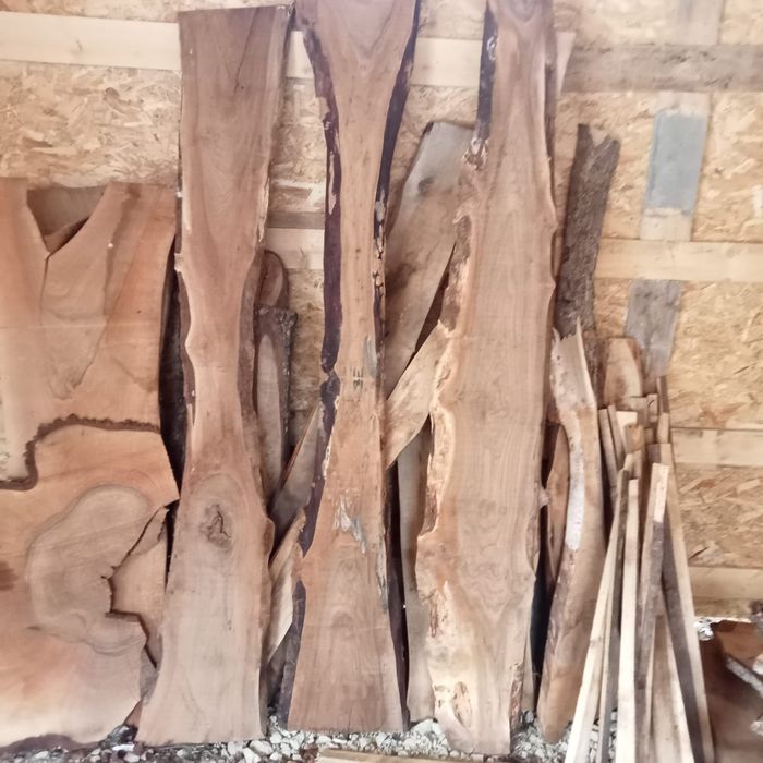 Scândură nuc uscata!