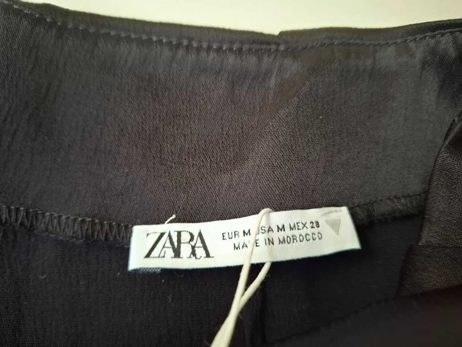 Нови дамски къси панталони Zara, размер М