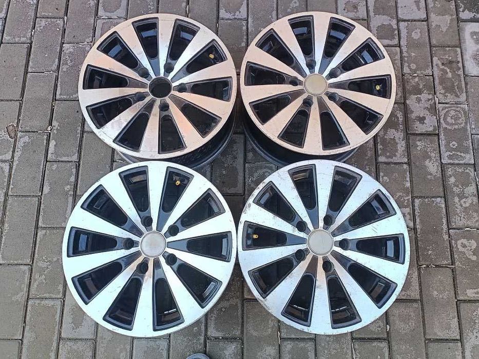 Продам легкосплавные диски на BMW 5 e39