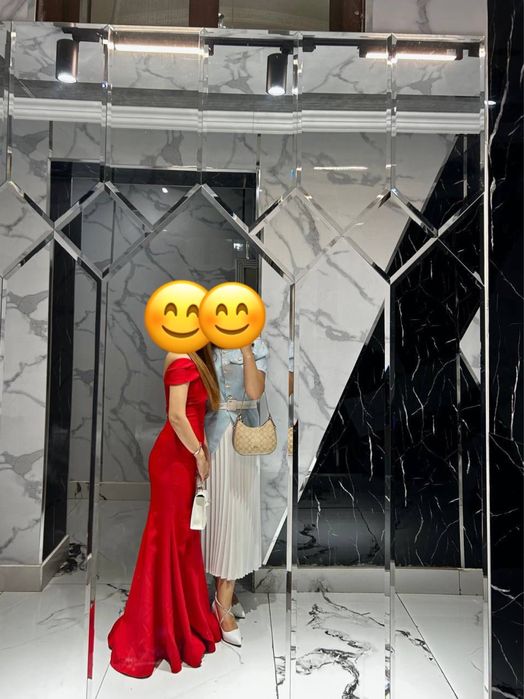 Продаю красный платье для выпускной