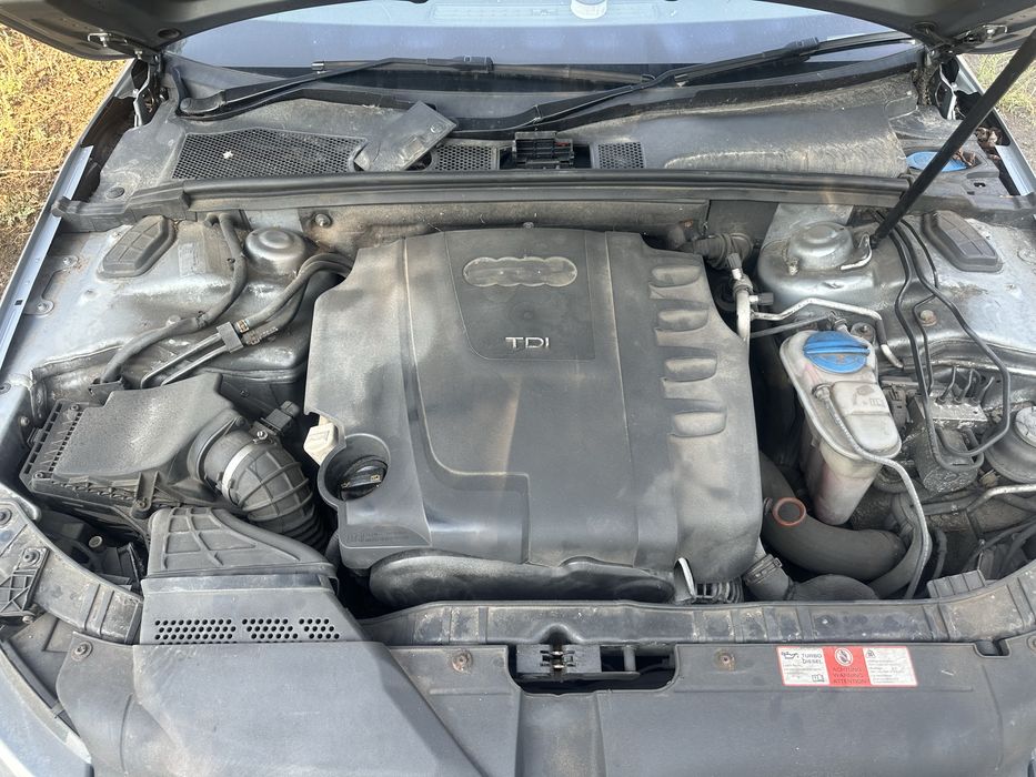 Audi a4 b8 s-line 2.0tdi На Части