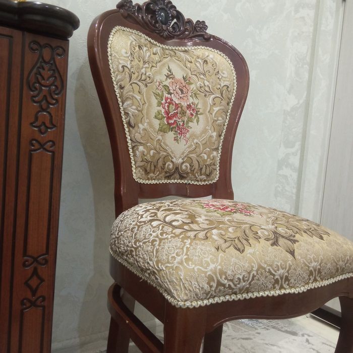 Tezda Stol Stul Sotiladi